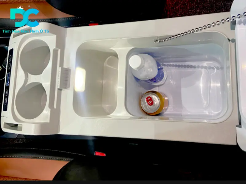 Tủ lạnh mini 2 trong 1 bệ tỳ tay CANIVAL