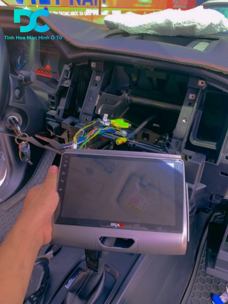 Kinh nghiệm sử dụng màn hình Winca Bravo B10 Plus cho ô tô