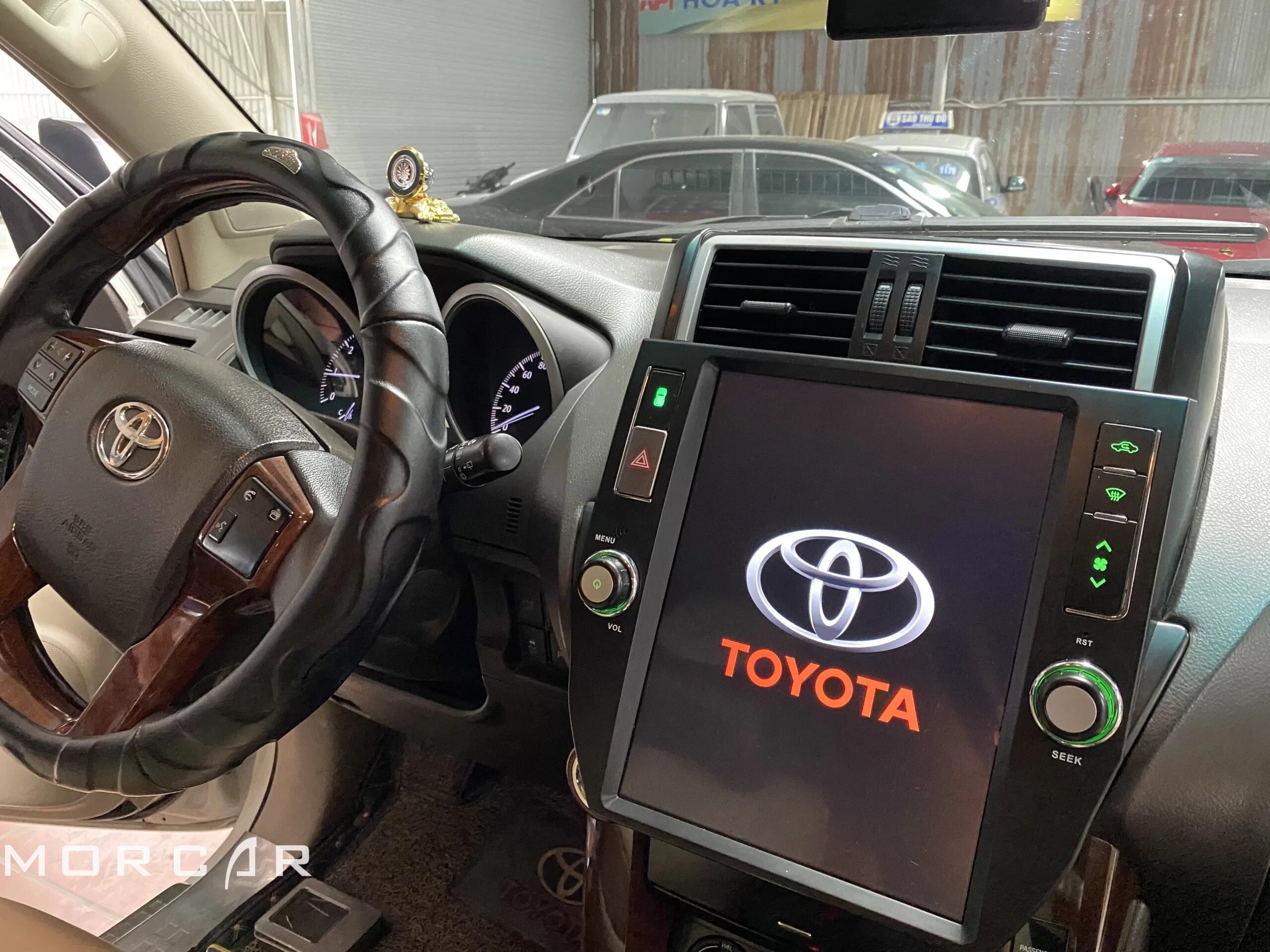 Màn hình 12.3inch theo xe TOYOTA PRADO 2009 - 2012