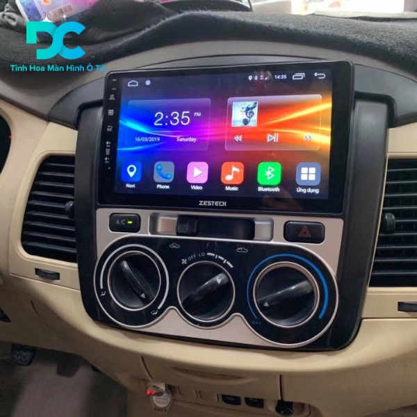 Tính năng của màn hình Android cho Toyota Innova