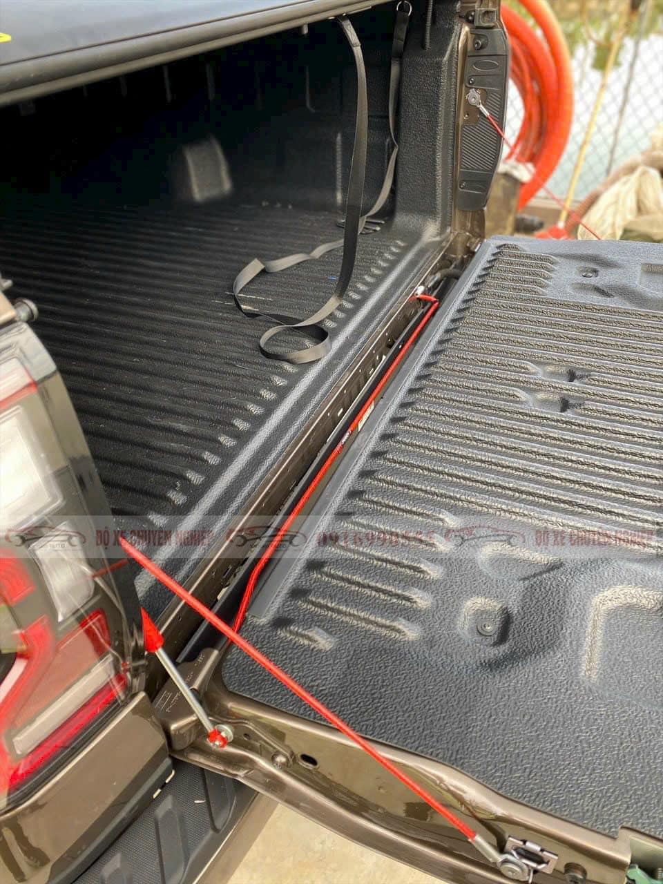 Ty hạ bẩng sau và thanh xoắn trợ lực Ford Ranger/ Ford Raptor - Ty hạ bửng Ranger / Raptor