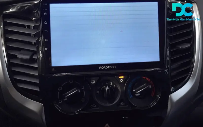 Hãng cũng cho ra thị trường nhiều sản phẩm màn hình Roadtech khác nhau để khách hàng có thể lựa chọn
