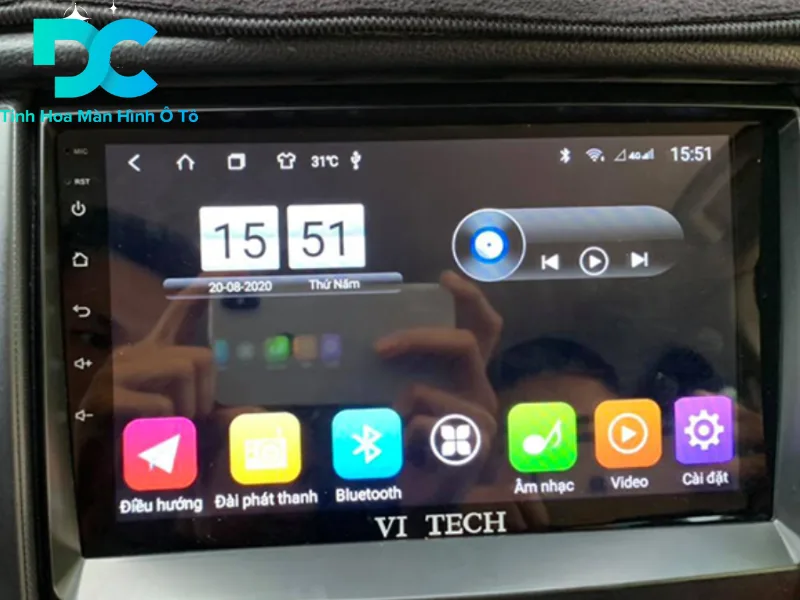 Quy trình lắp đặt màn hình Android ô tô tại Oto DC