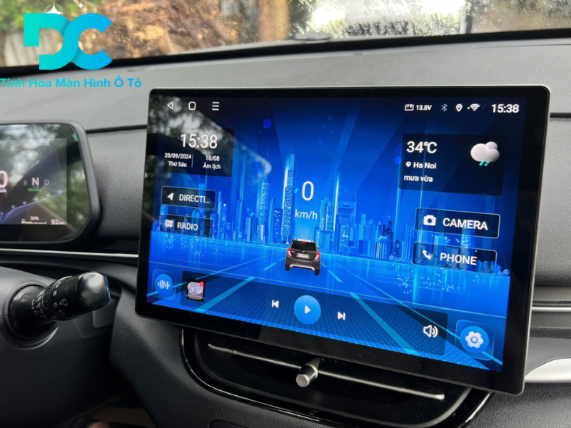 Các loại màn hình ô tô cho xe Mercedes-Benz C-Class phổ biến