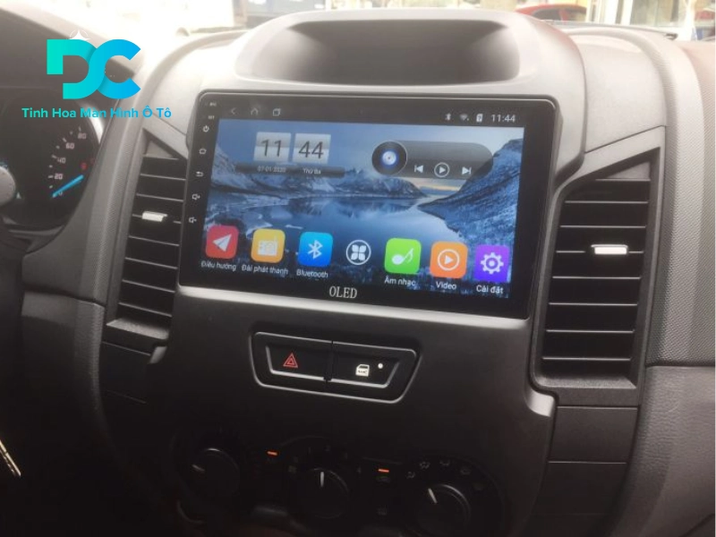màn hình android xe ford ranger oled c2