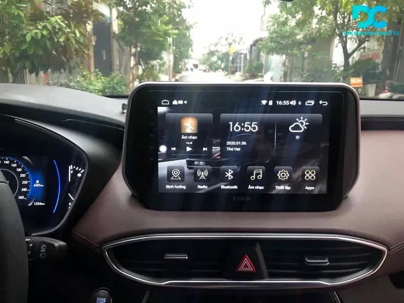 Cần phải tuân thủ quy định lắp đặt màn hình Esson cho ô tô chính hãng