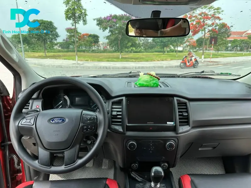 Màn hình ô tô cho xe Ford Fiesta