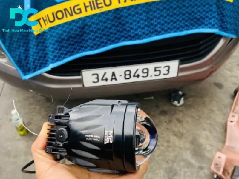 Kiểu dáng sang trọng kết hợp vật liệu chất lượng cao